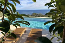 Location saisonnière Villa avec piscine et vue mer Sainte-Maxime  