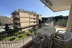 Location saisonnière Appartement F2 avec piscine Sainte-Maxime  