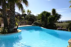 Location saisonnière Villa avec piscine et vue mer Sainte-Maxime  
