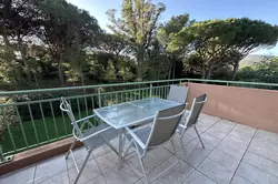 Location saisonnière Appartement F2 avec piscine Sainte-Maxime  