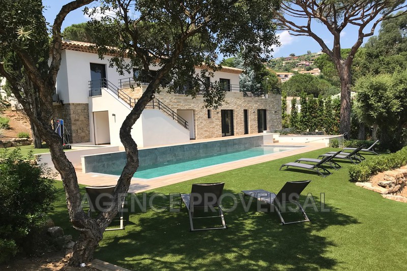 Photo Villa avec piscine Sainte-Maxime La nartelle,  Location saisonnière villa avec piscine  5 chambres   210&nbsp;m&sup2;