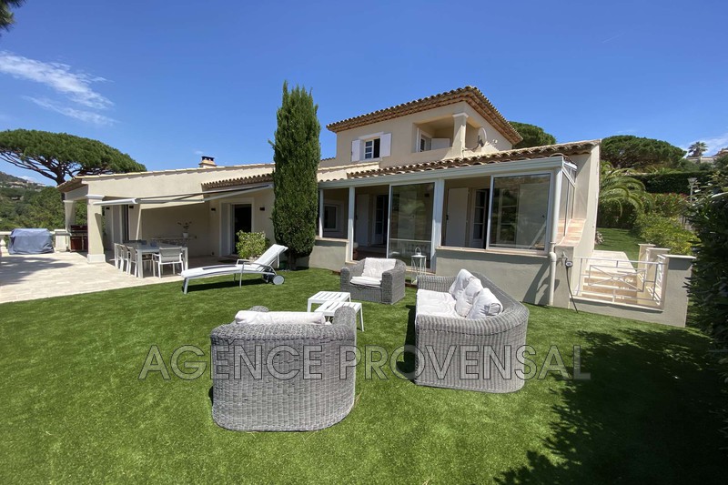 Photo Villa with pool Sainte-Maxime Proche golf,  Vacation rental villa with pool  4 bedrooms   180&nbsp;m&sup2;
