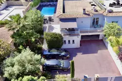 Location saisonnière Maison mitoyenne avec piscine Sainte-Maxime  