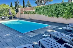 Location saisonnière Maison mitoyenne avec piscine Sainte-Maxime  