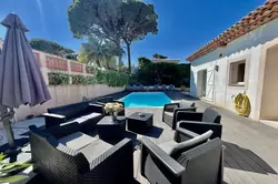 Location saisonnière Maison mitoyenne avec piscine Sainte-Maxime  