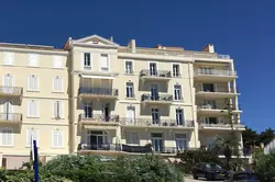 Location saisonnière Appartement F2 avec vue sur mer Sainte-Maxime  