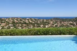 Location saisonnière Villa avec piscine et vue sur mer Sainte-Maxime  