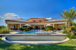 Location saisonnière Villa avec vue sur mer et piscine Sainte-Maxime  