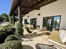 Location saisonnière Villa avec piscine Grimaud  