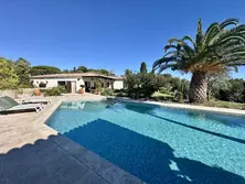 Location saisonnière Villa avec piscine Grimaud  