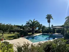 Location saisonnière Villa avec piscine Grimaud  