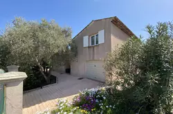 Location saisonnière Villa avec piscine Sainte-Maxime  