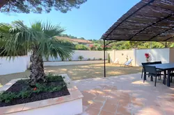 Location saisonnière Charmante maison mitoyenne proche centre ville Sainte-Maxime  