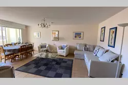 Location saisonnière appartement T2 en centre ville Sainte-Maxime  