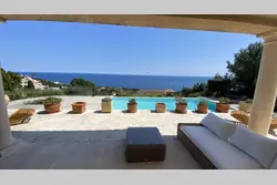 Location saisonnière Villa  avec superbe vue mer  Les Issambres  