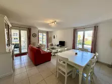 Location saisonnière T3 centre ville Sainte-Maxime  Location saisonnière T3 centre ville Sainte-Maxime