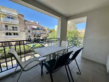 Location saisonnière T3 centre ville Sainte-Maxime  Location saisonnière T3 centre ville Sainte-Maxime