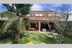 Location saisonnière Maison mitoyenne récente dans résidence avec pisci Sainte-Maxime  