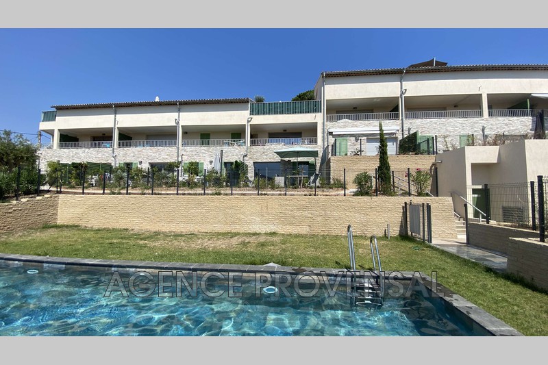 Photo Appartement t3 avec piscine Sainte-Maxime Centre ville,  Location saisonnière appartement t3 avec piscine  3 pièces   71&nbsp;m&sup2;