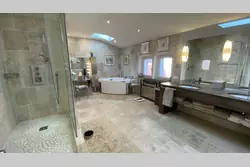 Location saisonnière Villa vue mer avec piscine Grimaud  