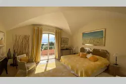 Location saisonnière Villa vue mer avec piscine Grimaud  