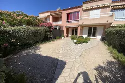 Location saisonnière T2 proche plage Sainte-Maxime  