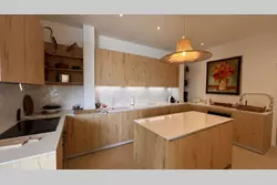 Location saisonnière APPARTEMENT T5  Sainte-Maxime  