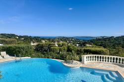 Photo Villa avec piscine Sainte-Maxime Croisette,  Location saisonnière villa avec piscine  5 chambres   220&nbsp;m&sup2;