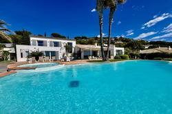 Photo Villa with pool Grimaud Guerevieille,  Vacation rental villa with pool  7 rooms   250&nbsp;m&sup2;