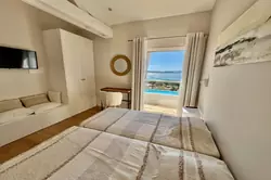 Location saisonnière Villa vue mer et piscine Grimaud  