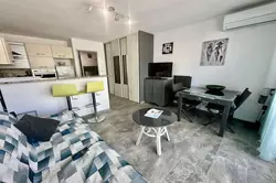 Location saisonnière Studio cabine à louer proche plage Sainte-Maxime  