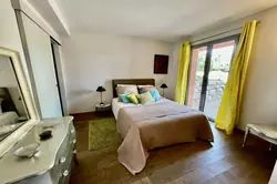Location saisonnière Villa avec piscine vue mer Grimaud  