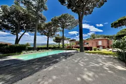 Location saisonnière Villa avec piscine vue mer Grimaud  