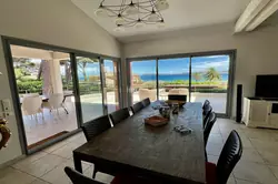 Location saisonnière Villa avec piscine vue mer Grimaud  