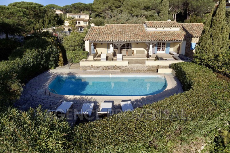 Location saisonnière Villa avec piscine et vue sur mer Sainte-Maxime  