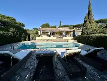 Location saisonnière Villa avec piscine et vue sur mer Sainte-Maxime  