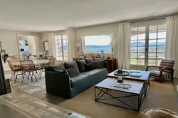 Location saisonnière Villa avec piscine et belle vue mer Grimaud  