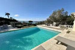 Location saisonnière Villa vue mer avec piscine Sainte-Maxime  