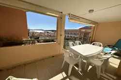 Location saisonnière Appartement F3 avec petite vue mer Sainte-Maxime  