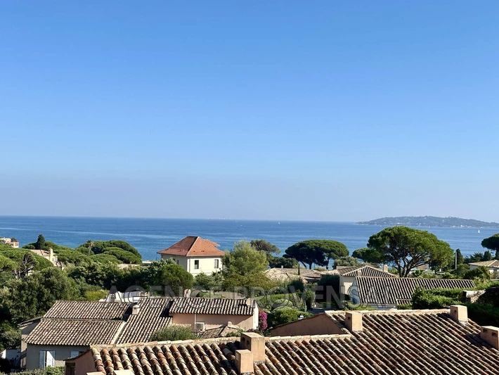 Location saisonnière studio Sainte-Maxime  