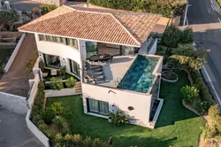 Location saisonnière Villa avec piscine Sainte-Maxime Location saisonnière Villa avec piscine Sainte-Maxime