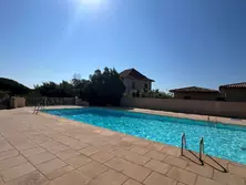 Location saisonnière T3 en résidence avec piscine Sainte-Maxime Location saisonnière T3 en résidence avec piscine Sainte-Maxime
