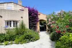 Location saisonnière Maison/mazet avec vue mer Sainte-Maxime  