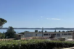 Location saisonnière Maison/mazet avec vue mer Sainte-Maxime  
