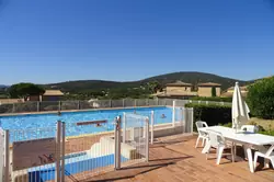 Location saisonnière Villa dans domaine avec piscine Sainte-Maxime  