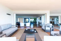 Location saisonnière Villa avec vue mer et piscine Grimaud  