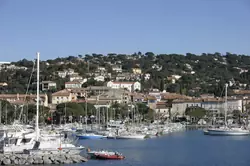 Location saisonnière Appartement F2 avec vue mer Sainte-Maxime  