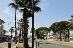 Location saisonnière Appartement F2 avec vue mer Sainte-Maxime  