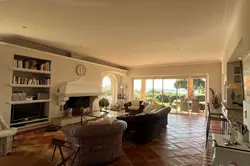 Location saisonnière Villa avec vue mer et piscine privée Grimaud  