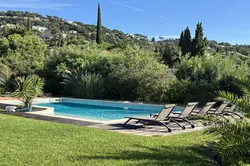 Location saisonnière Villa avec vue mer et piscine privée Grimaud  
